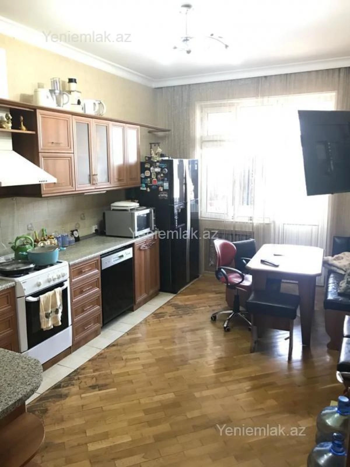 Satılır 3 otaqlı yeni tikili 110 m²