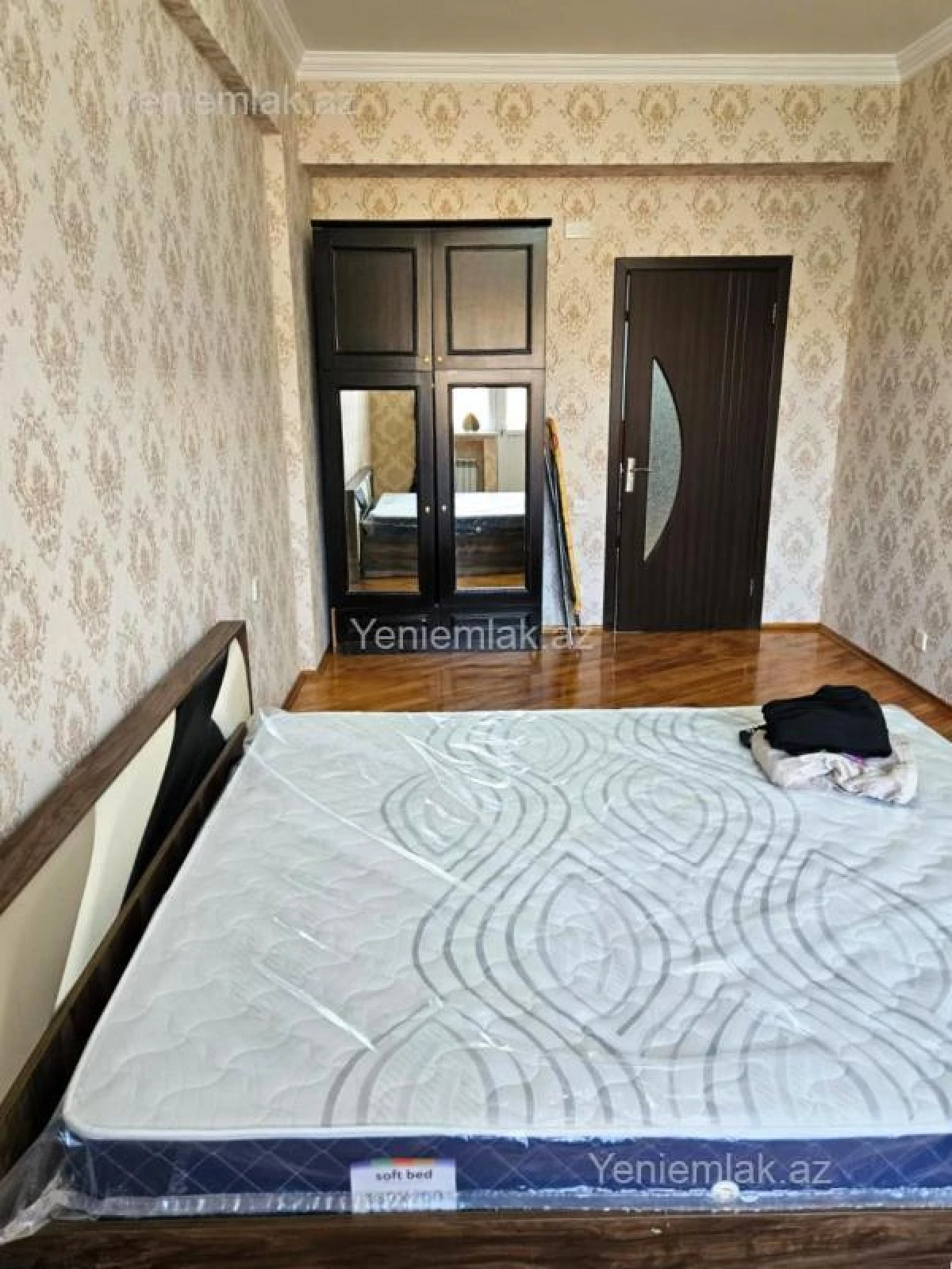 Satılır 3 otaqlı yeni tikili 140 m²