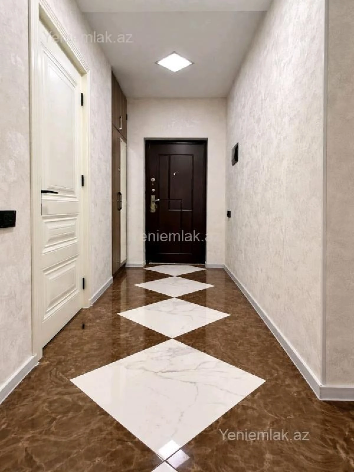 Satılır 2 otaqlı yeni tikili 50 m²