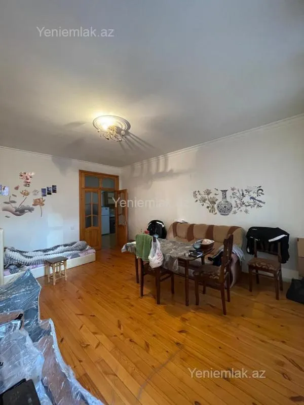 Satılır 2 otaqlı yeni tikili 71 m²