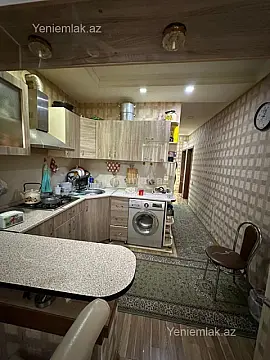 Satılır 3 otaqlı köhnə tikili 80 m²