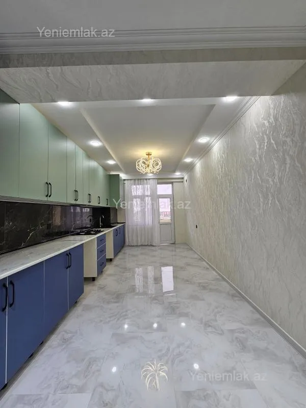 Satılır 3 otaqlı yeni tikili 105 m²
