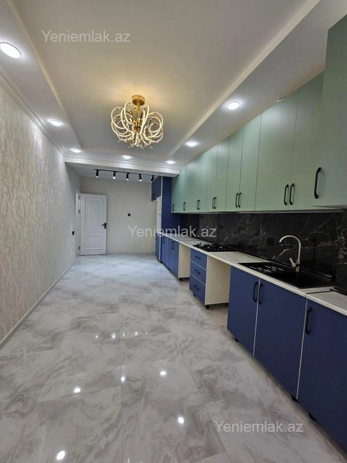 Satılır 3 otaqlı yeni tikili 105 m²