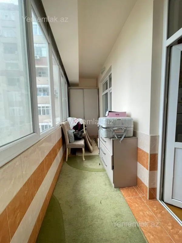 Satılır 3 otaqlı yeni tikili 127 m²