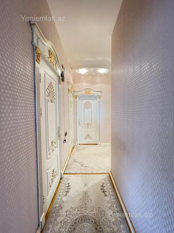 Satılır 3 otaqlı yeni tikili 127 m²