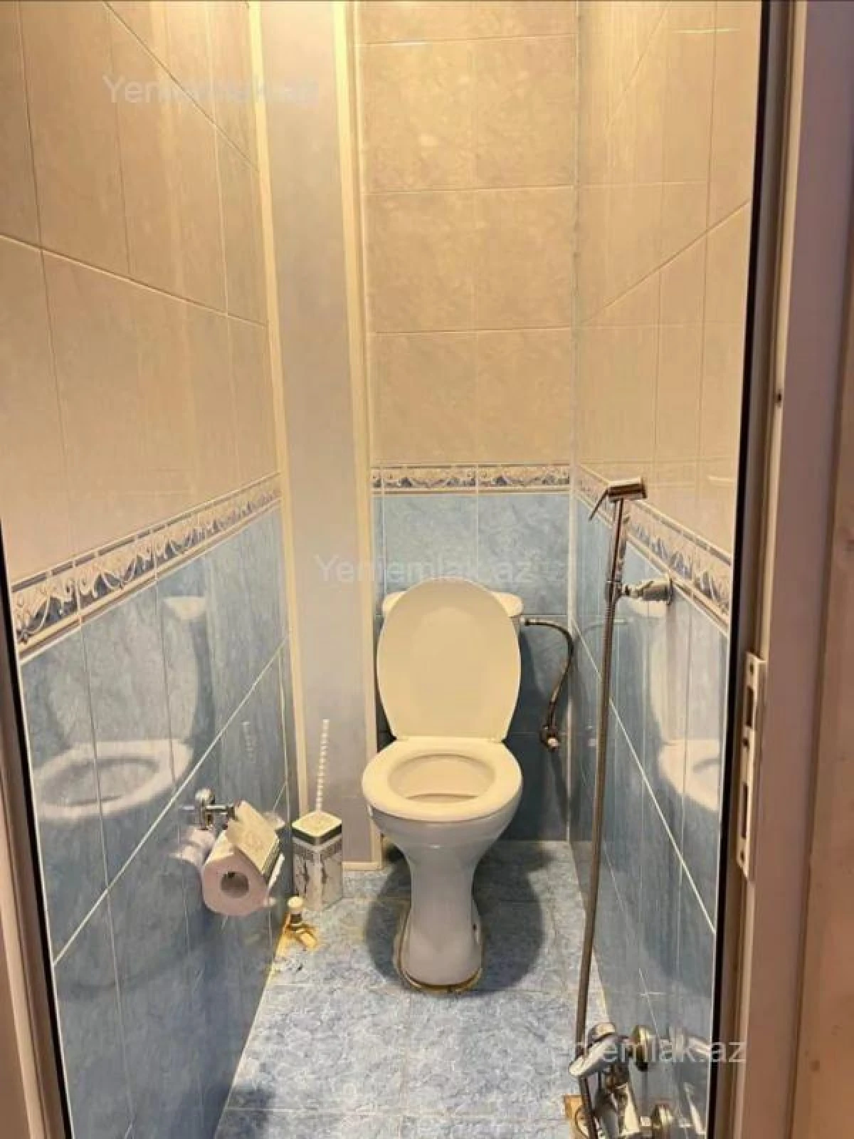 Satılır 4 otaqlı köhnə tikili 90 m²