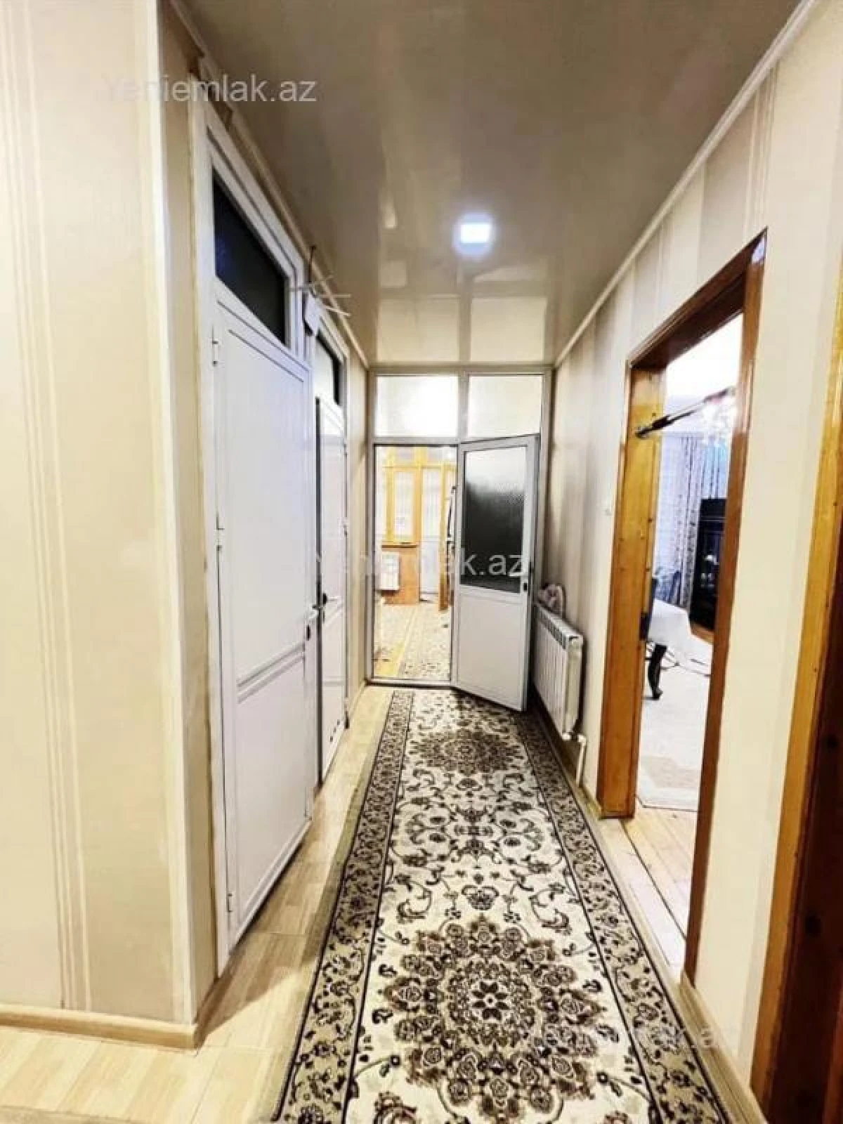 Satılır 4 otaqlı köhnə tikili 90 m²