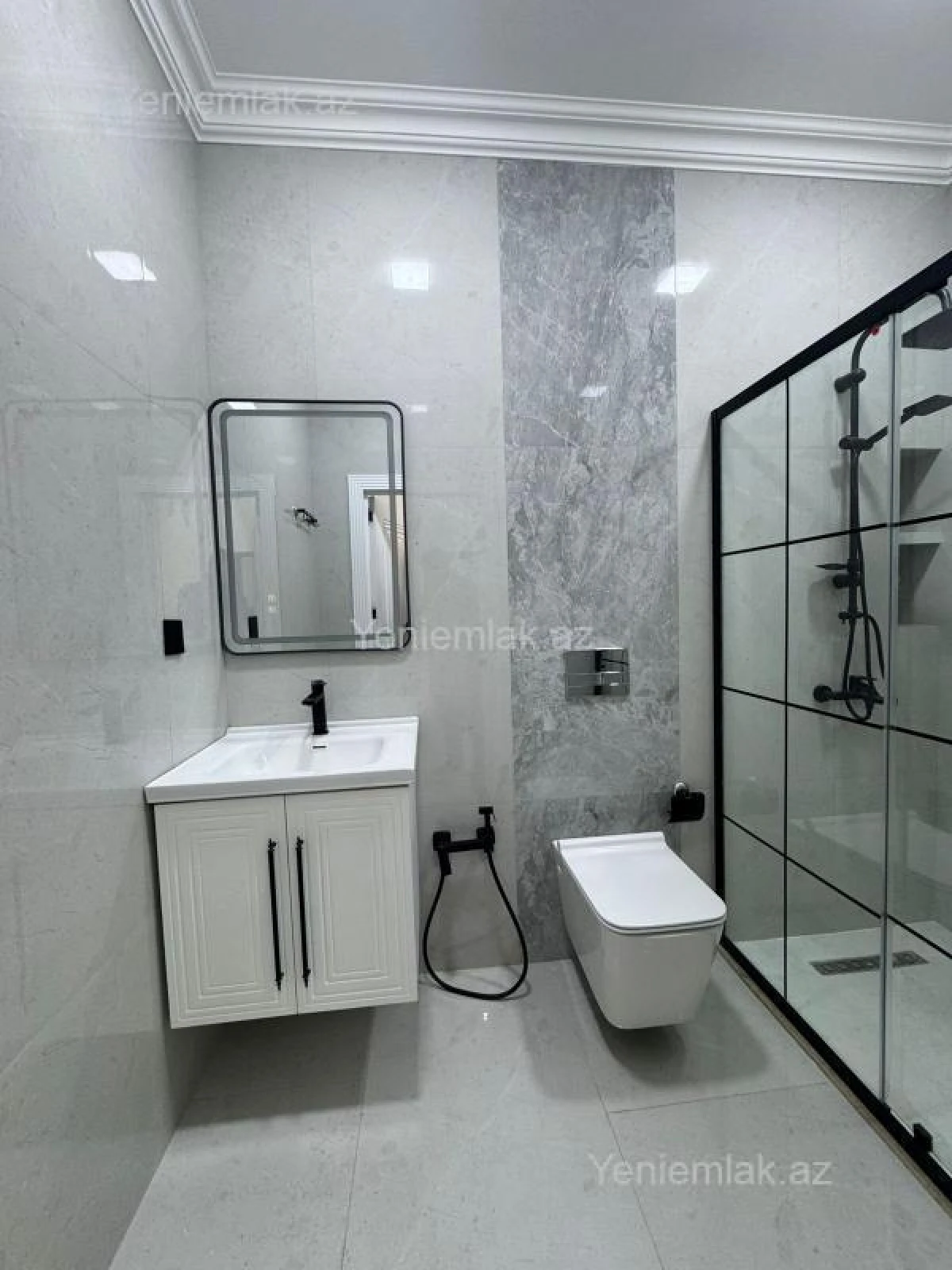 Satılır 2 otaqlı yeni tikili 67 m²