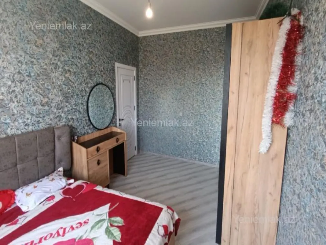 Satılır 3 otaqlı həyət evi 130 m²