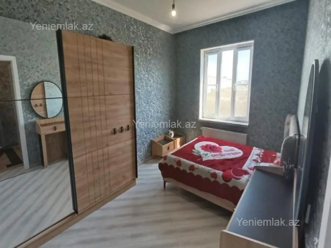 Satılır 3 otaqlı həyət evi 130 m²