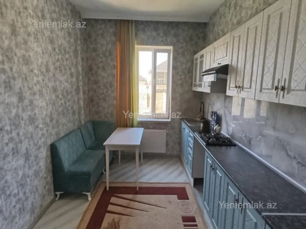 Satılır 3 otaqlı həyət evi 130 m²