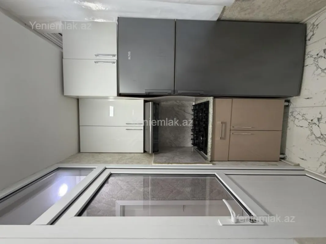Satılır 3 otaqlı yeni tikili 57 m²