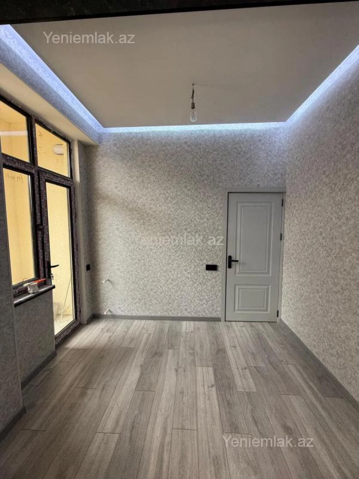 Satılır 2 otaqlı yeni tikili 55 m²
