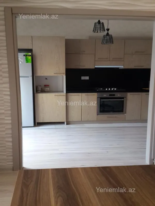 Satılır 3 otaqlı yeni tikili 101 m²