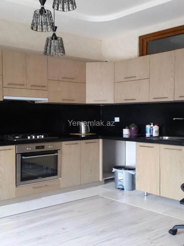 Satılır 3 otaqlı yeni tikili 101 m²