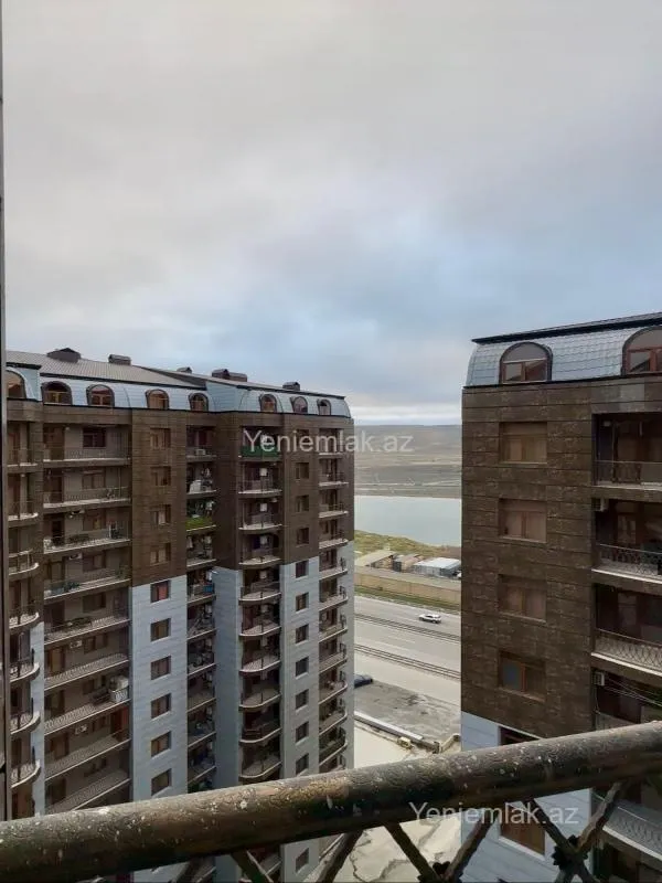 Satılır 3 otaqlı yeni tikili 90.89 m²