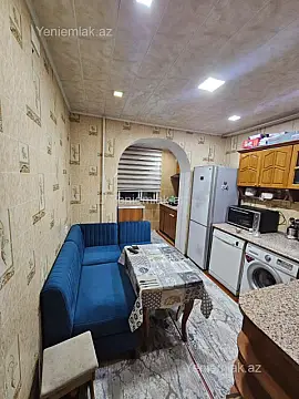 Satılır 3 otaqlı köhnə tikili 78 m²