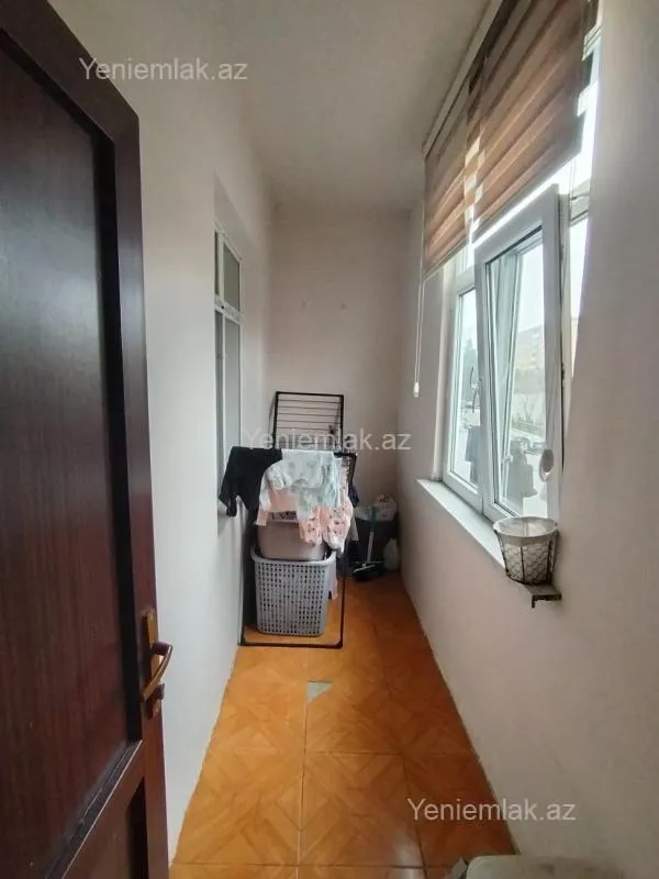 Satılır 3 otaqlı köhnə tikili 85 m²