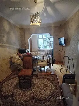 Satılır 3 otaqlı köhnə tikili 85 m²