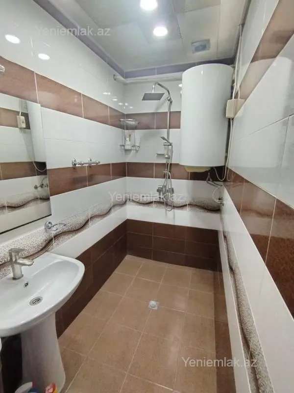 Satılır 3 otaqlı köhnə tikili 85 m²