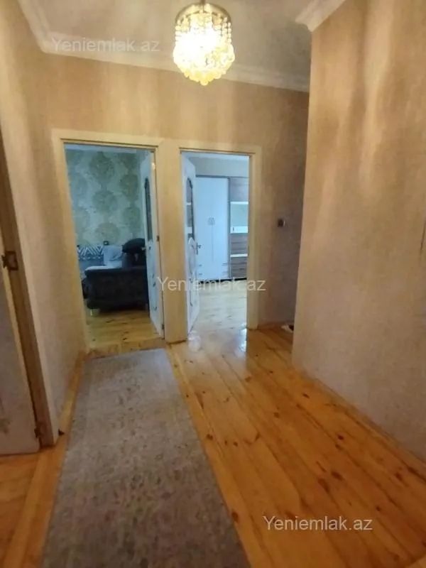 Satılır 3 otaqlı köhnə tikili 85 m²