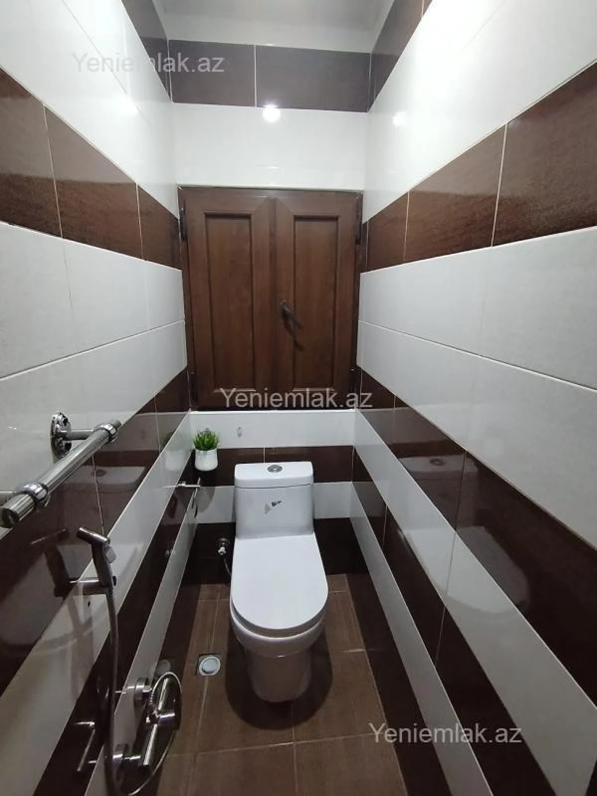 Satılır 3 otaqlı köhnə tikili 85 m²