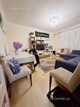Satılır 3 otaqlı köhnə tikili 80 m² — Sumqayıt, 3-cü mikrorayon 3 otaq 80.00 m²