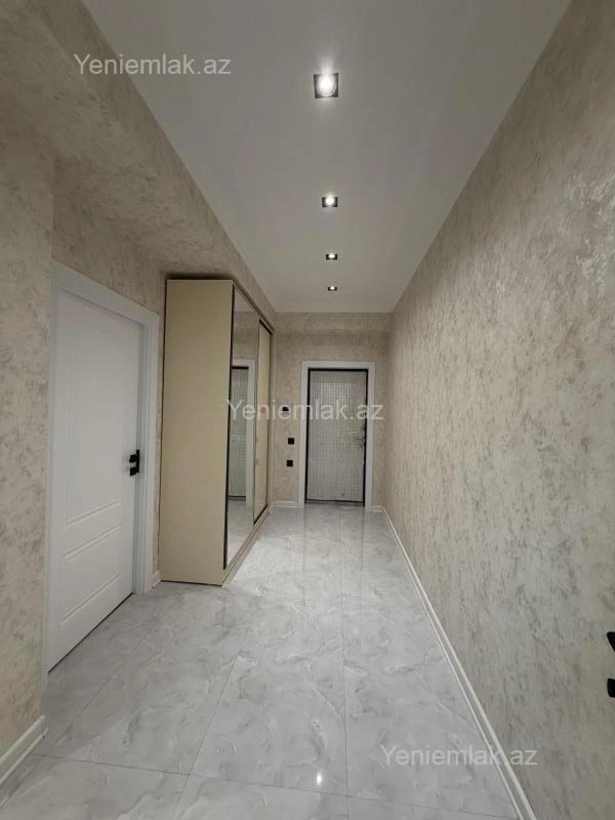 Satılır 2 otaqlı yeni tikili 54 m²
