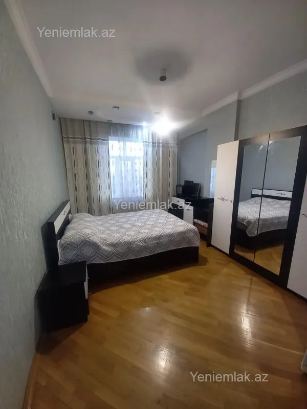Satılır 3 otaqlı yeni tikili 115 m²