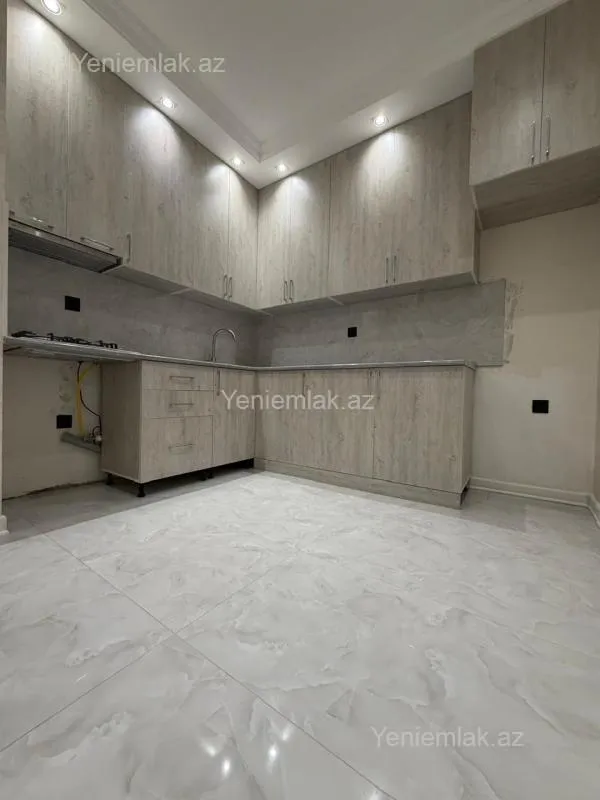 Satılır 2 otaqlı yeni tikili 54 m²