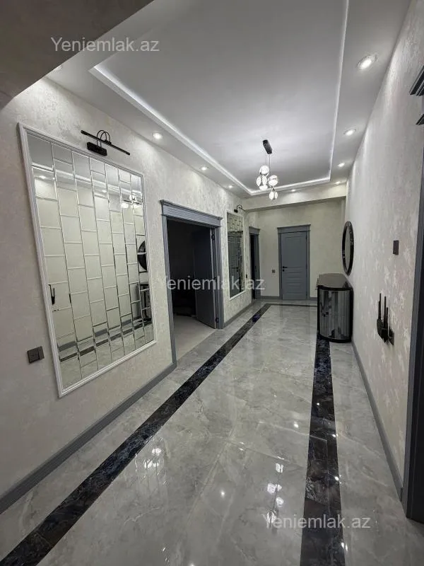 Satılır 2 otaqlı yeni tikili 110 m²