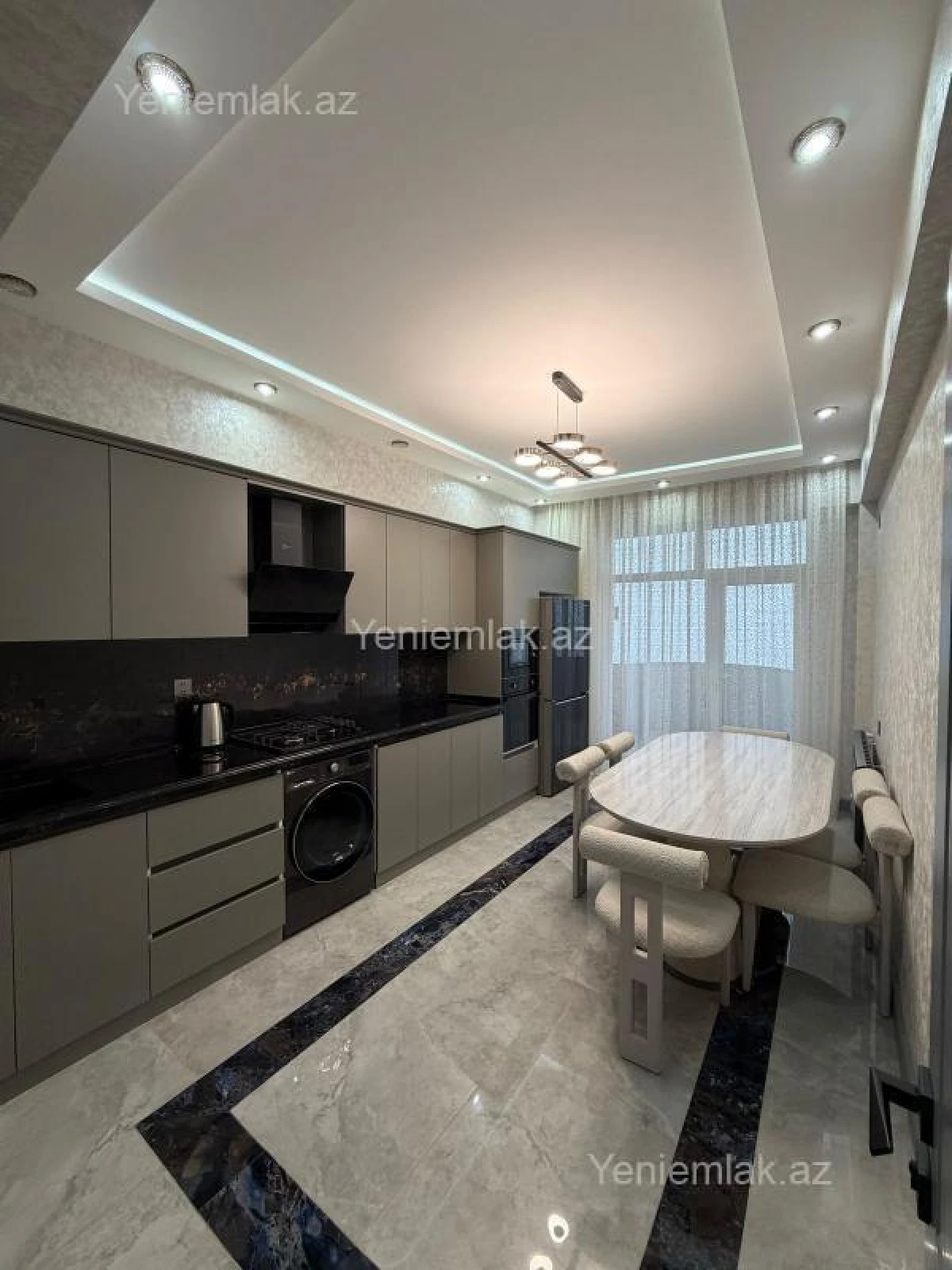 Satılır 2 otaqlı yeni tikili 110 m²