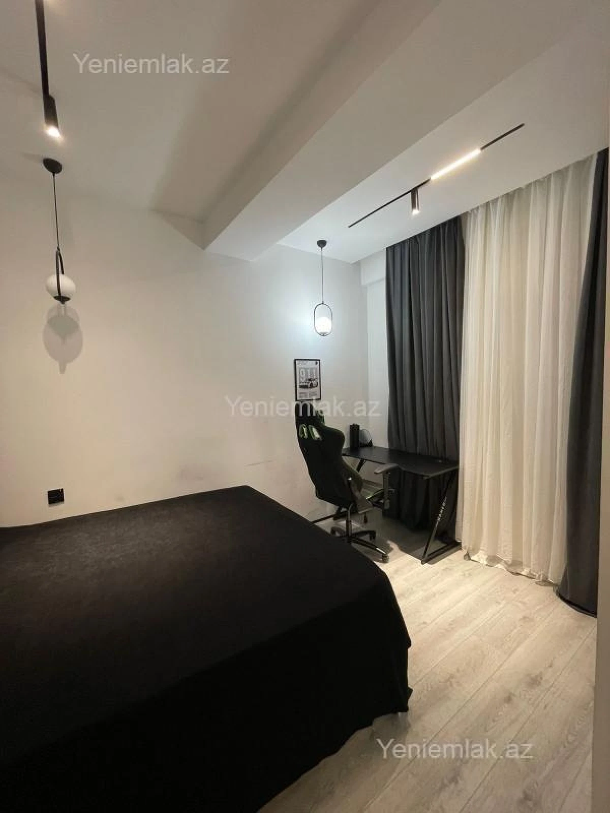 Satılır 3 otaqlı yeni tikili 80 m²
