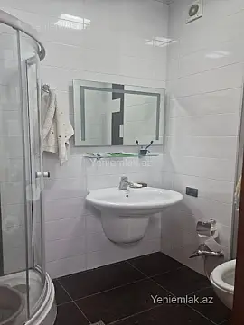 Satılır 2 otaqlı yeni tikili 110 m²