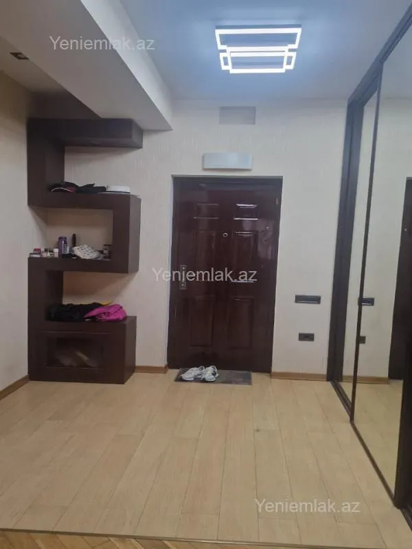 Satılır 2 otaqlı yeni tikili 110 m²