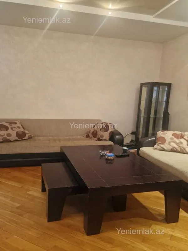 Satılır 2 otaqlı yeni tikili 110 m²
