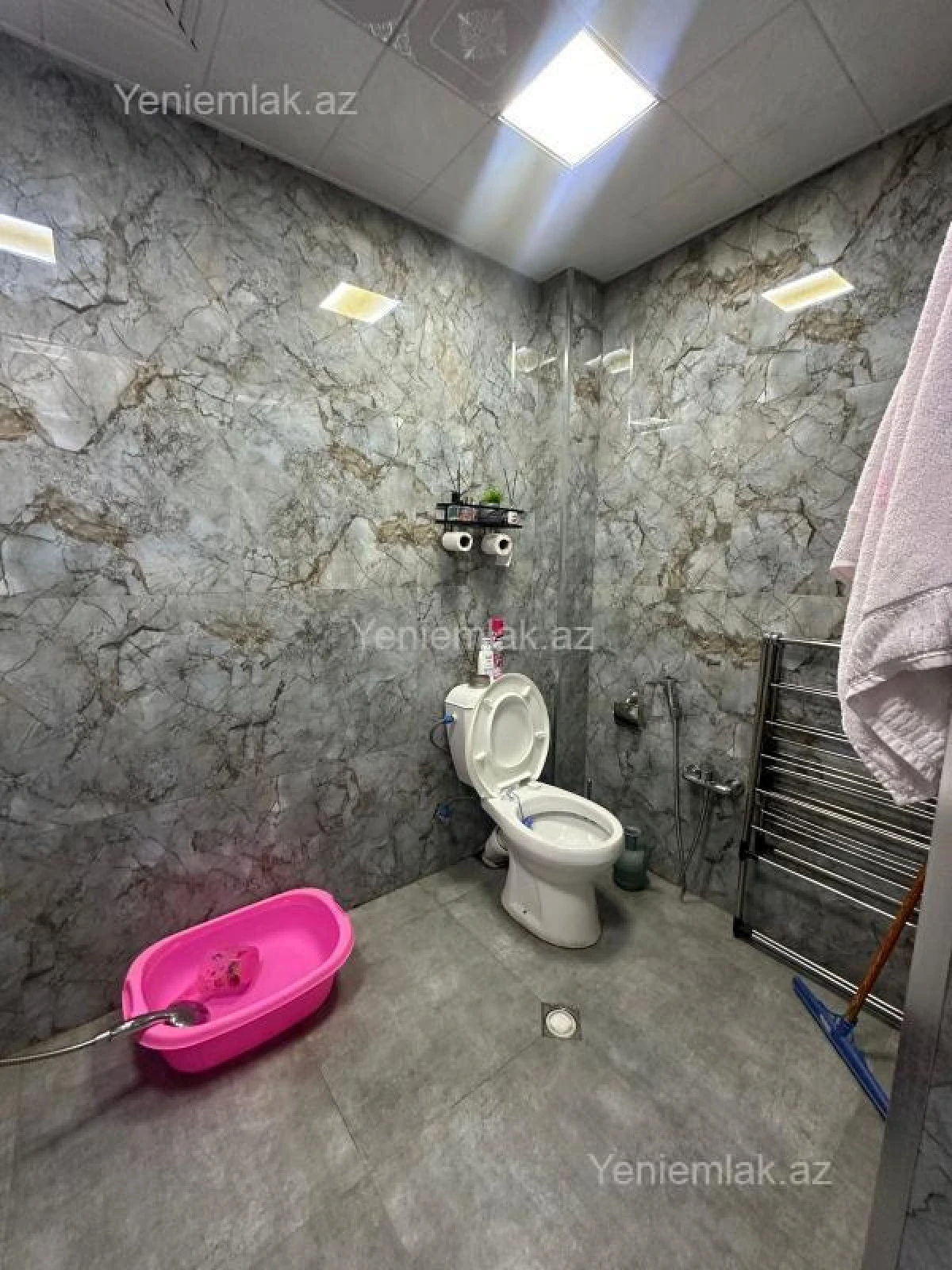 Satılır 1 otaqlı köhnə tikili 40 m²
