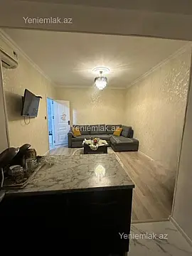 Satılır 1 otaqlı köhnə tikili 40 m²