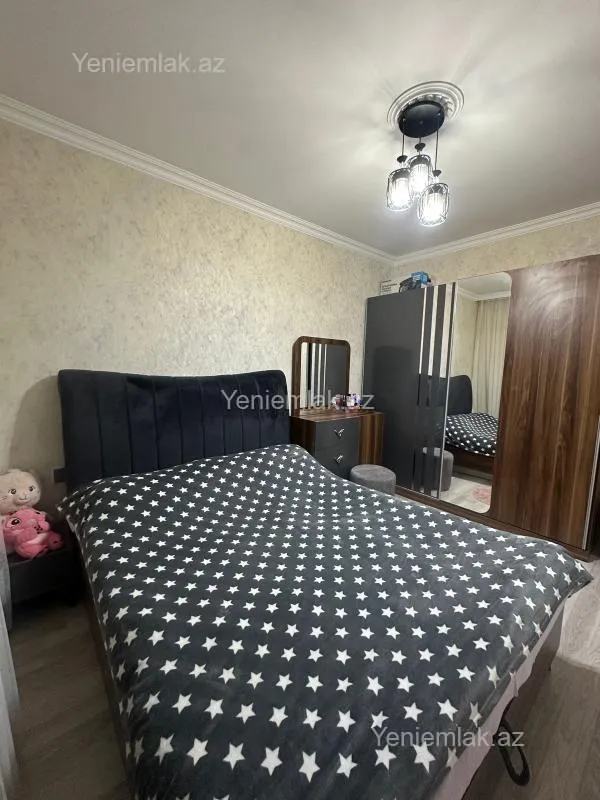 Satılır 1 otaqlı köhnə tikili 40 m²