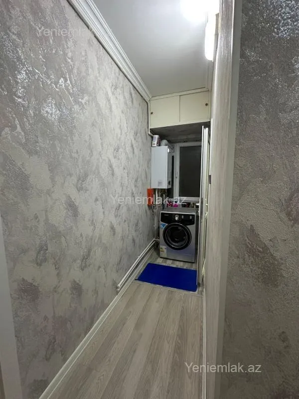 Satılır 1 otaqlı köhnə tikili 40 m²