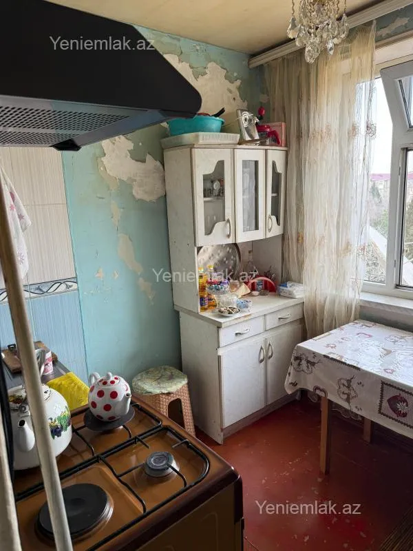 Satılır 1 otaqlı köhnə tikili 31 m²