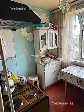 Satılır 1 otaqlı köhnə tikili 31 m²