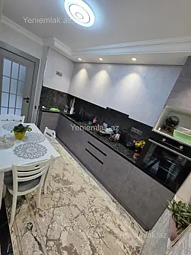 Satılır 3 otaqlı köhnə tikili 70 m²