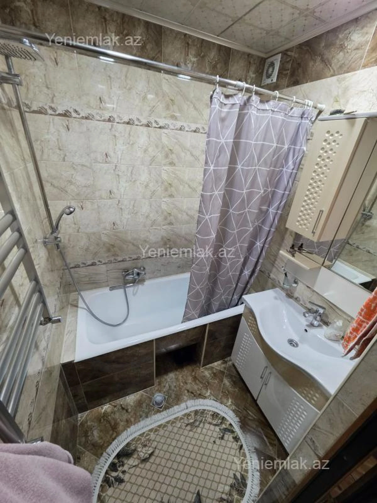 Satılır 3 otaqlı köhnə tikili 70 m²