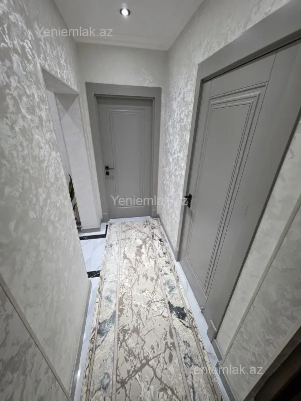 Satılır 3 otaqlı köhnə tikili 70 m²