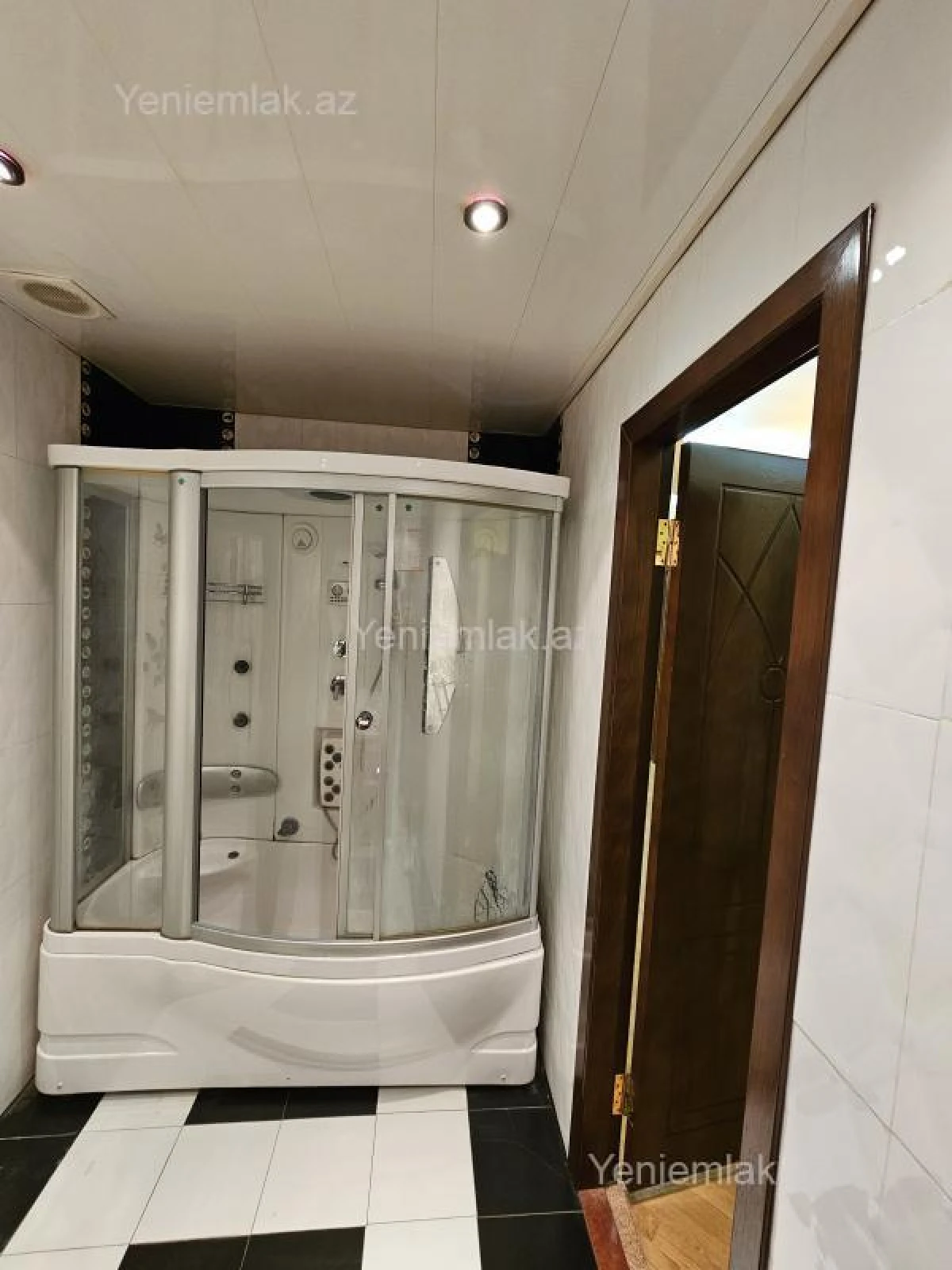 Satılır 2 otaqlı yeni tikili 110 m²