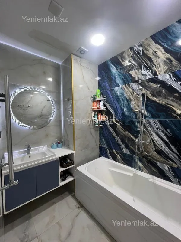 Satılır 2 otaqlı yeni tikili 90 m²