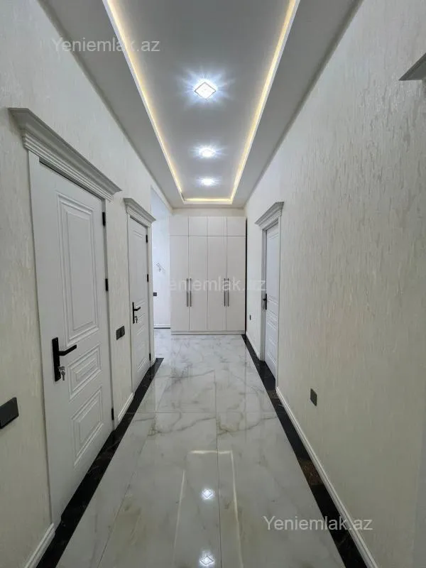 Satılır 2 otaqlı yeni tikili 90 m²