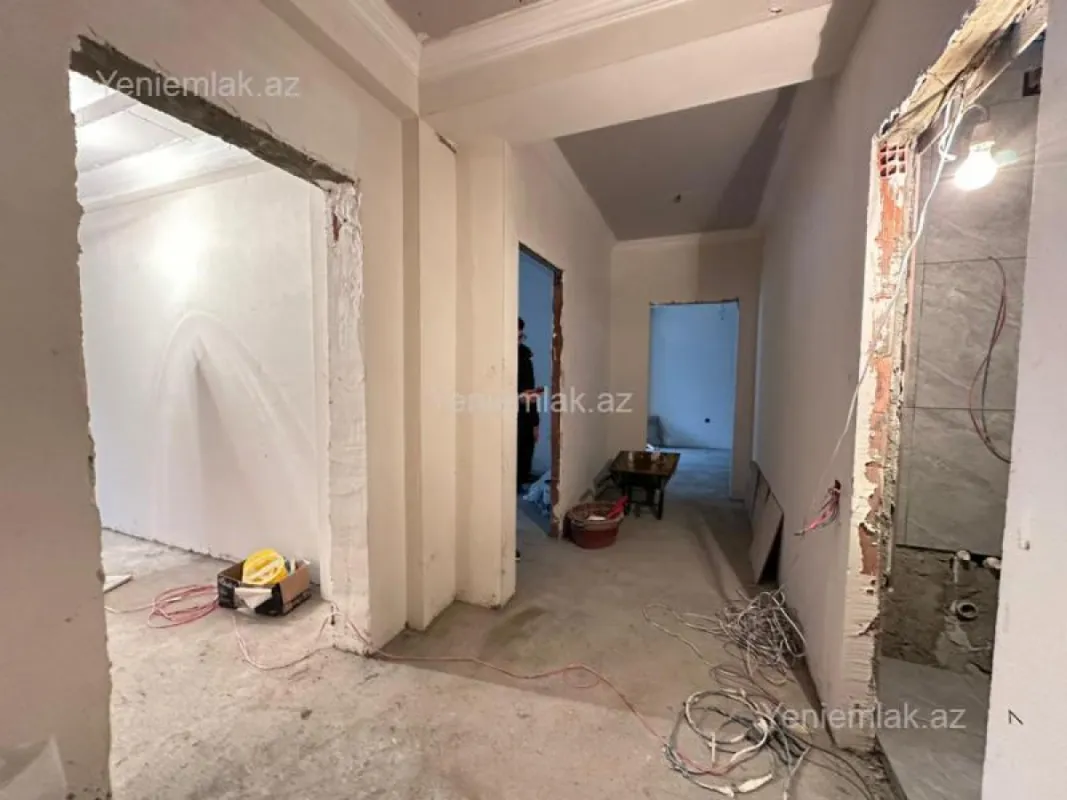 Satılır 3 otaqlı yeni tikili 102.47 m²