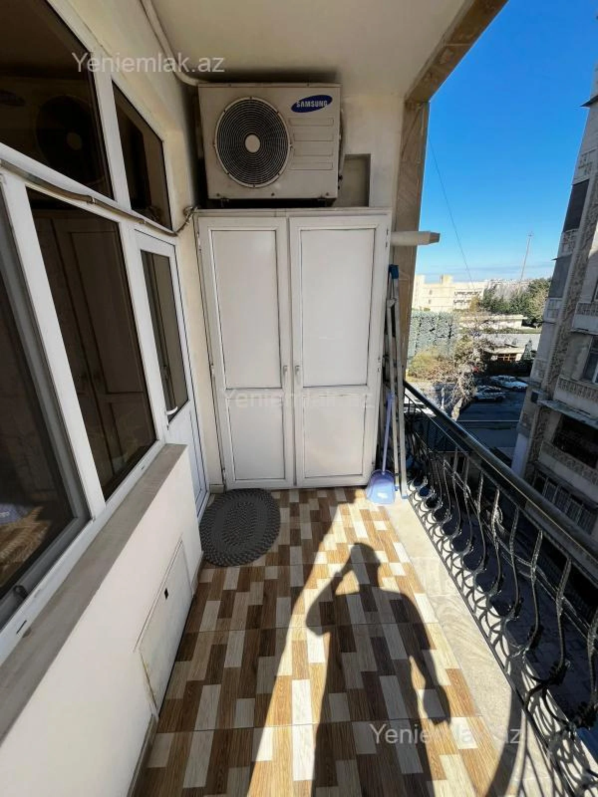 Satılır 3 otaqlı yeni tikili 100 m²